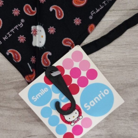 NWT Hello Kitty Sanrio Bandana - Picture 3 of 5